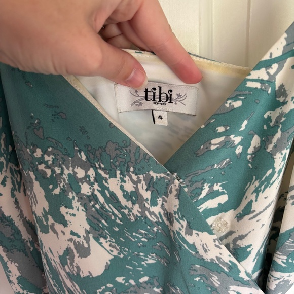 Toni Wrap Dress - Picture 2 of 3